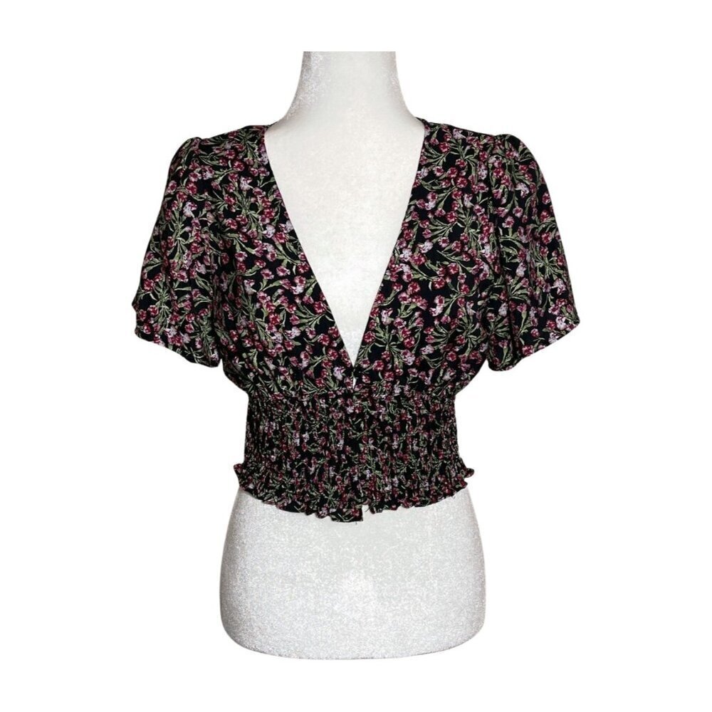 Forever 21 NWT Floral Smocked Crop Top Plunging V Neck Flutter Sleeve Medium